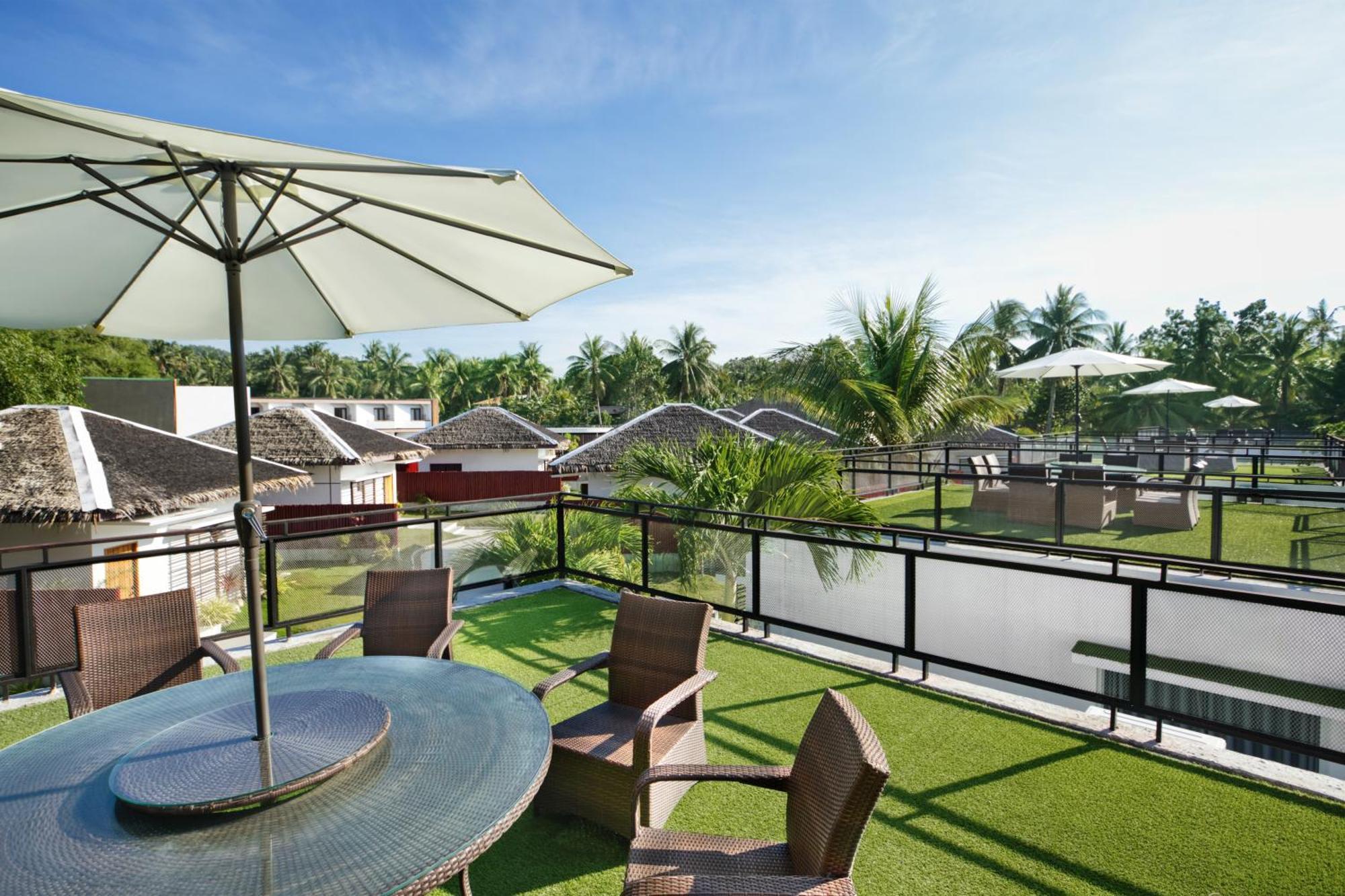 Secret Garden Resort & Villas Panglao Island Biking Luaran gambar