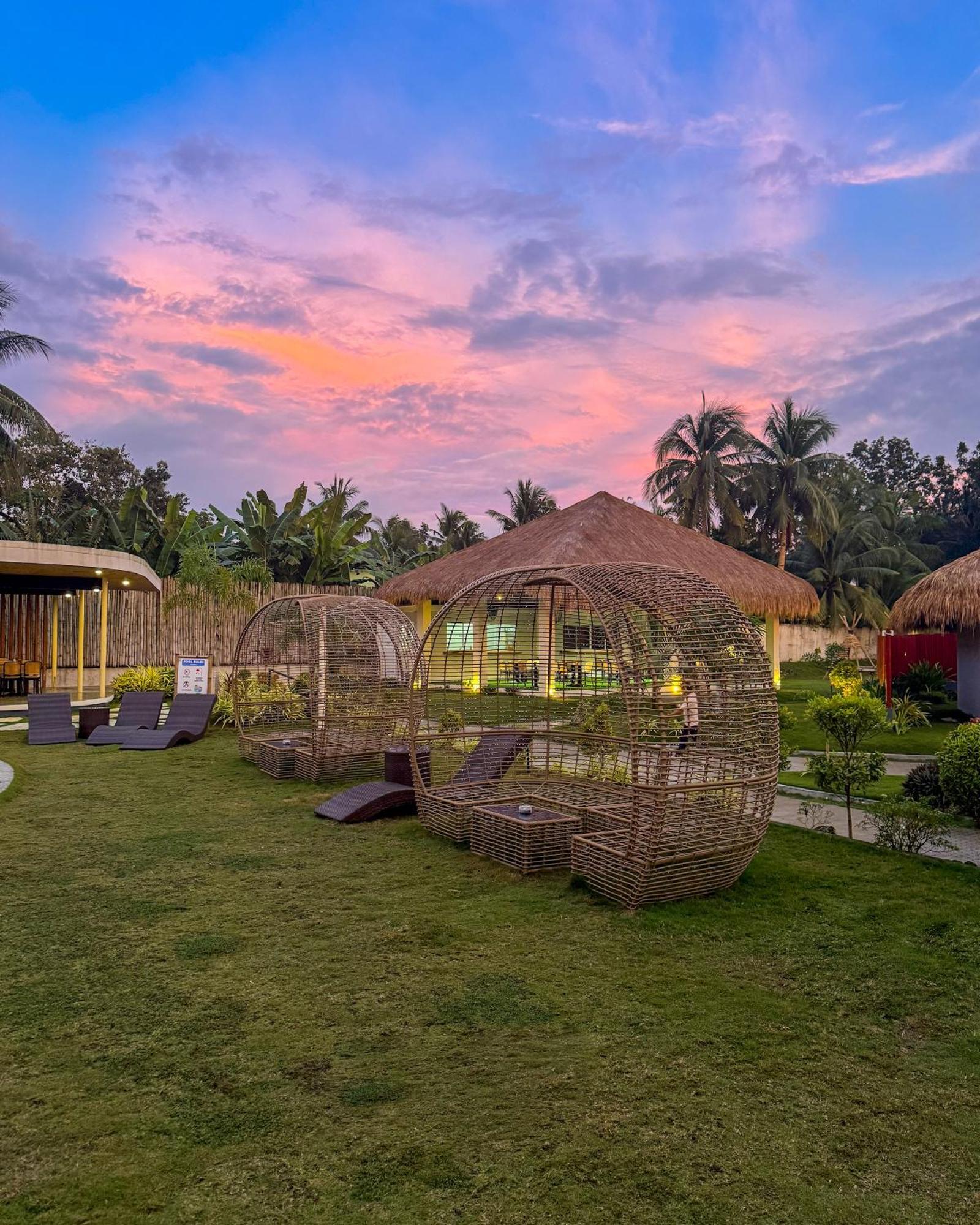 Secret Garden Resort & Villas Panglao Island Biking Luaran gambar